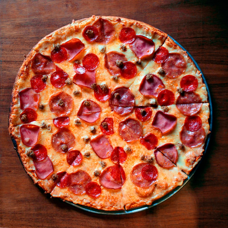 Pizza Diavola au salami piquant